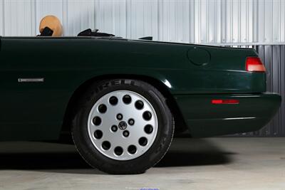 1993 Alfa Romeo Spider Veloce   - Photo 22 - Rockville, MD 20850