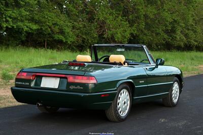 1993 Alfa Romeo Spider Veloce   - Photo 11 - Rockville, MD 20850