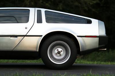 1981 DeLorean DMC-12 5-Speed   - Photo 31 - Rockville, MD 20850