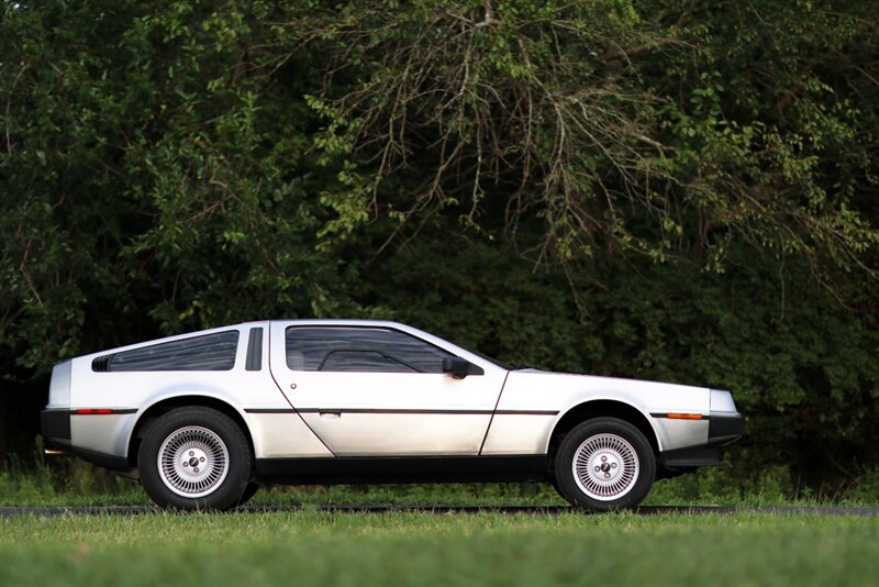 1981 DeLorean DMC-12 5-Speed   - Photo 13 - Rockville, MD 20850