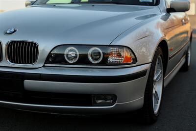 2000 BMW 540i  Sport 6-Speed - Photo 25 - Rockville, MD 20850