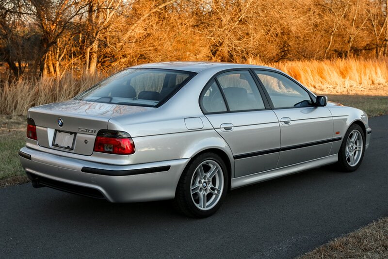 2000 BMW 540i  Sport 6-Speed - Photo 2 - Rockville, MD 20850