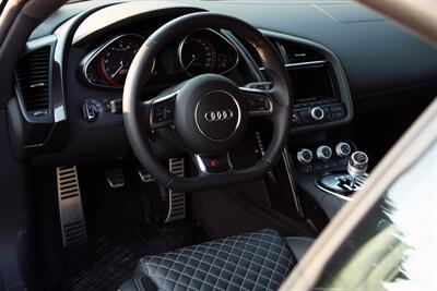 2014 Audi R8 V10 5.2 quattro 6-Speed   - Photo 3 - Rockville, MD 20850