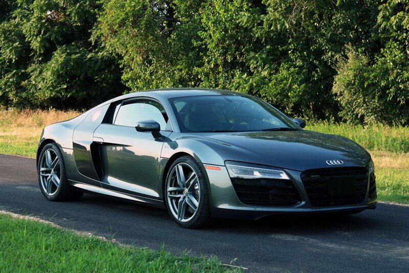 2014 Audi R8 V10 5.2 quattro 6-Speed   - Photo 7 - Rockville, MD 20850