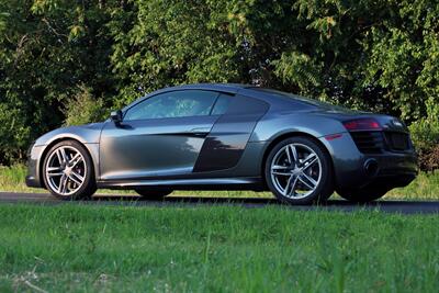 2014 Audi R8 V10 5.2 quattro 6-Speed   - Photo 12 - Rockville, MD 20850