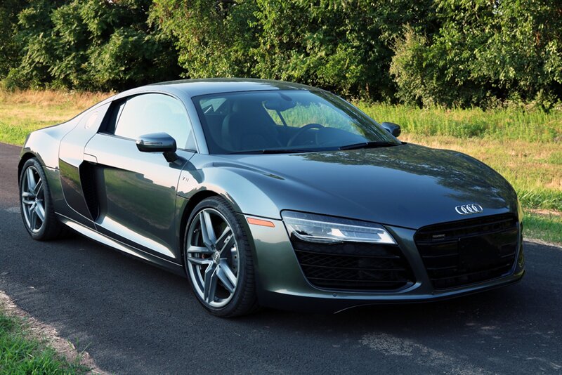 2014 Audi R8 V10 5.2 quattro 6-Speed   - Photo 9 - Rockville, MD 20850