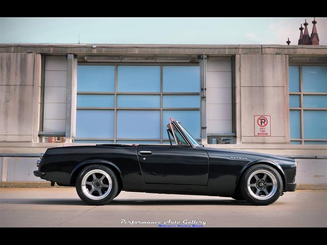 1970 Datsun 1600 Roadster   - Photo 3 - Rockville, MD 20850