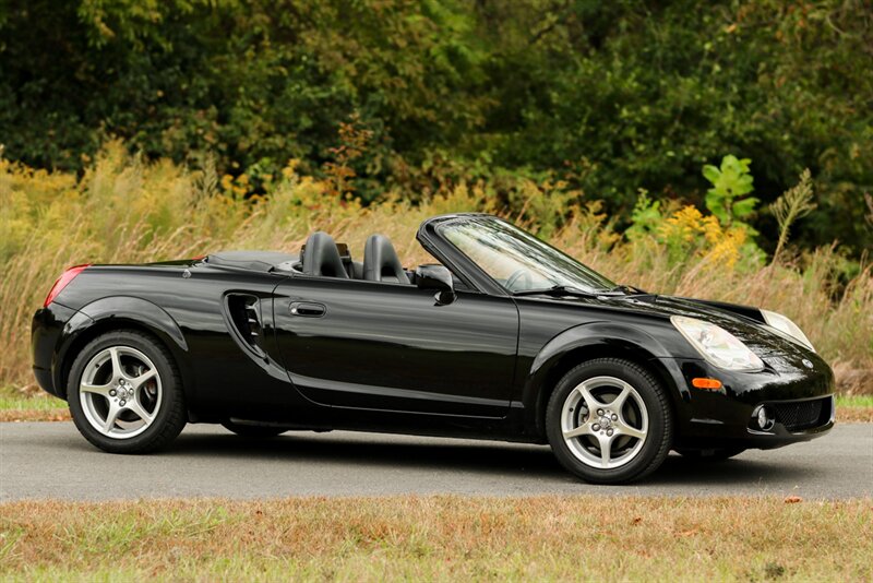 2004 Toyota MR2 Spyder   - Photo 4 - Rockville, MD 20850