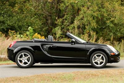 2004 Toyota MR2 Spyder   - Photo 13 - Rockville, MD 20850