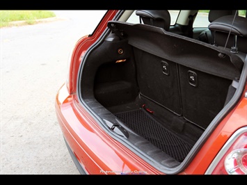 2012 MINI Cooper Hardtop   - Photo 24 - Rockville, MD 20850