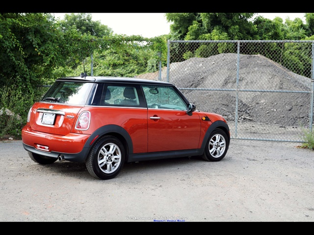 2012 MINI Cooper Hardtop   - Photo 9 - Rockville, MD 20850