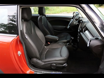 2012 MINI Cooper Hardtop   - Photo 32 - Rockville, MD 20850