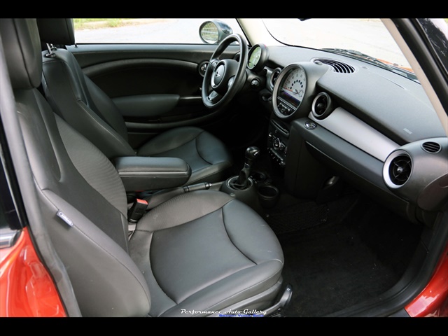 2012 MINI Cooper Hardtop   - Photo 31 - Rockville, MD 20850