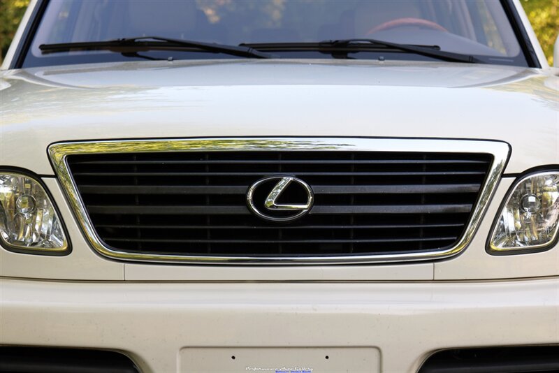 2002 Lexus LX 470   - Photo 26 - Rockville, MD 20850