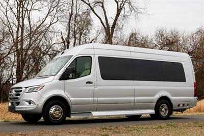 2020 Mercedes-Benz Sprinter 3500XD  Mobile Office - Photo 1 - Rockville, MD 20850