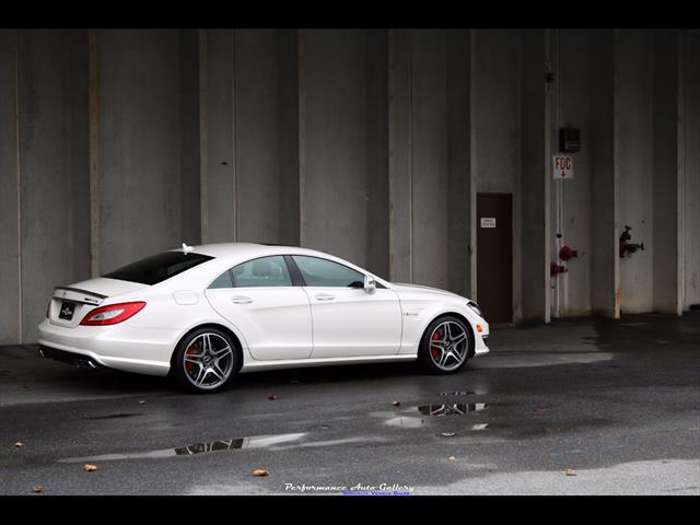 2012 Mercedes-Benz CLS 63 AMG   - Photo 17 - Rockville, MD 20850