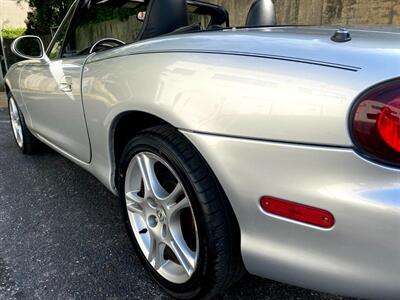 2005 Mazda MX-5 Miata LS   - Photo 30 - Rockville, MD 20850