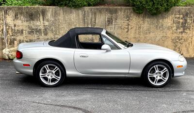 2005 Mazda MX-5 Miata LS   - Photo 20 - Rockville, MD 20850