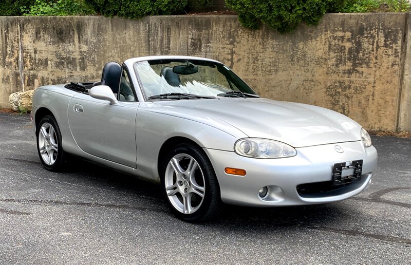 2005 Mazda MX-5 Miata LS   - Photo 11 - Rockville, MD 20850