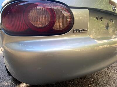 2005 Mazda MX-5 Miata LS   - Photo 32 - Rockville, MD 20850