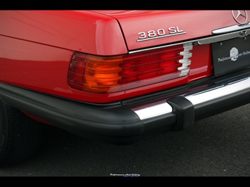 1985 Mercedes-Benz 380SL   - Photo 22 - Rockville, MD 20850