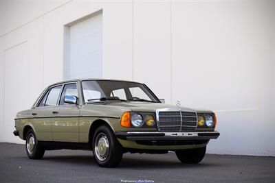 1984 Mercedes-Benz 300D   - Photo 10 - Rockville, MD 20850