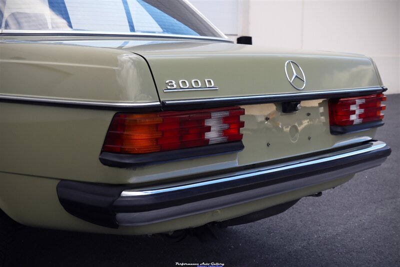 1984 Mercedes-Benz 300D   - Photo 37 - Rockville, MD 20850