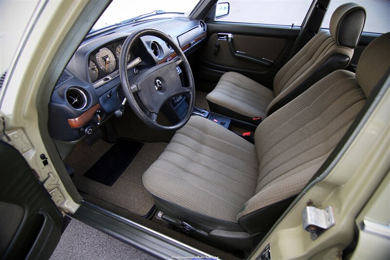 1984 Mercedes-Benz 300D   - Photo 51 - Rockville, MD 20850