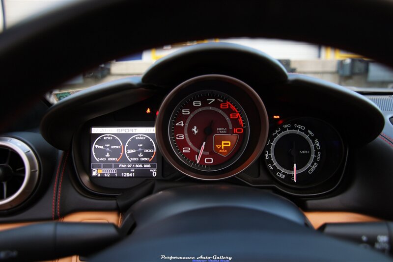 2013 Ferrari California   - Photo 5 - Rockville, MD 20850