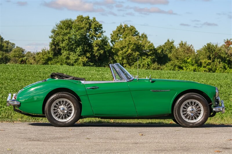 1963 Austin Healey 3000 BJ7 Mk II   - Photo 6 - Rockville, MD 20850