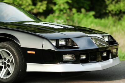 1986 Chevrolet Camaro IROC-Z Z/28   - Photo 22 - Rockville, MD 20850