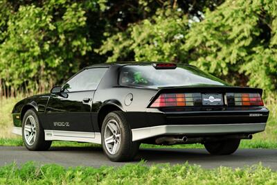 1986 Chevrolet Camaro IROC-Z Z/28   - Photo 10 - Rockville, MD 20850