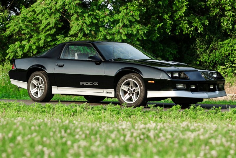 1986 Chevrolet Camaro IROC-Z Z/28   - Photo 3 - Rockville, MD 20850