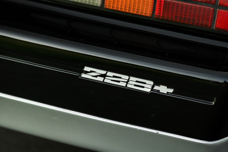 1986 Chevrolet Camaro IROC-Z Z/28   - Photo 52 - Rockville, MD 20850