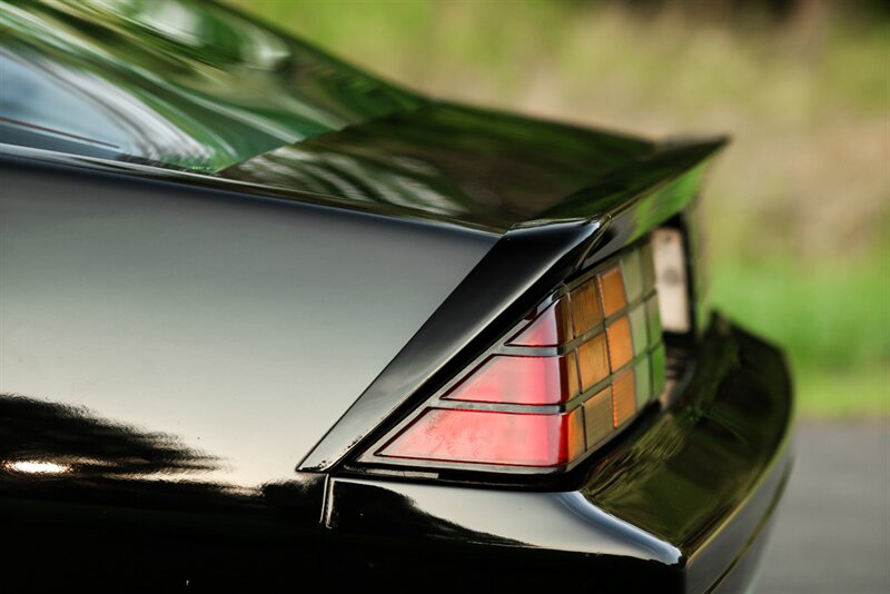 1986 Chevrolet Camaro IROC-Z Z/28   - Photo 45 - Rockville, MD 20850