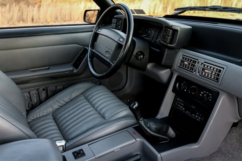 1993 Ford Mustang SVT Cobra   - Photo 53 - Rockville, MD 20850