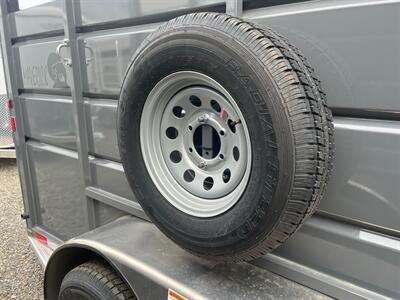 2027 C&B Trailers Maverick 17' Stock Trailer - Photo 8 - Olympia, WA 98501