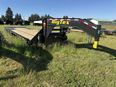 2027 Big Tex Trailers 25GN-30D5A 25+5 Flatbed Gooseneck w/Mega Ramps - Photo 2 - Olympia, WA 98501