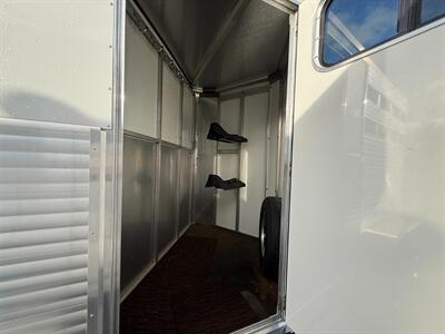 2016 Sundowner Stockman 2-Horse Trailer   - Photo 3 - Olympia, WA 98501