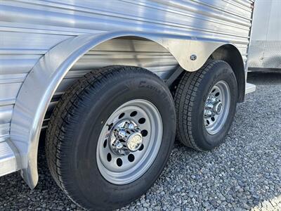 2024 Logan Coach Bullseye Bumper Pull 3 Horse Trailer   - Photo 4 - Olympia, WA 98501