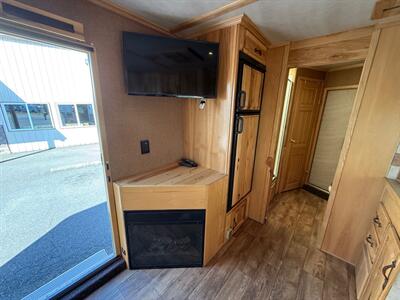 2006 SUNDOWNER SUNLITE 3 HORSE LQ   - Photo 5 - Olympia, WA 98501