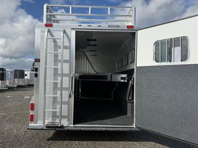 2027 4 Star Trailers 4-Horse Deluxe Gooseneck Super Tack   - Photo 10 - Olympia, WA 98501