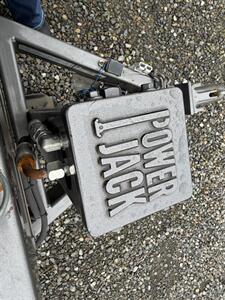 2023 Olympic OM14-2E 20' Power Tilt Flatbed w/Hydraulic Jack - Photo 4 - Olympia, WA 98501