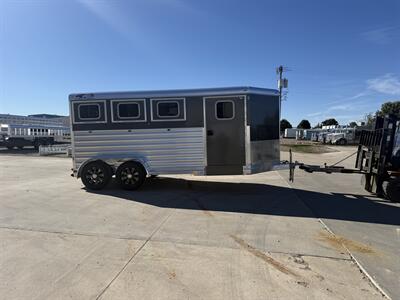 2026 4 Star Trailers 3-Horse Bumper Pull 6'10 " Wide   - Photo 6 - Olympia, WA 98501