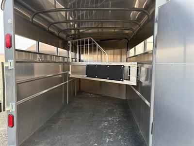 2026 C&B Maverick 3-Horse HS Trailer   - Photo 6 - Olympia, WA 98501