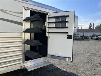 2026 4 Star Trailers 4 - Horse Gooseneck   - Photo 3 - Olympia, WA 98501