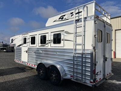 2026 4 Star Trailers 4 - Horse Gooseneck   - Photo 11 - Olympia, WA 98501