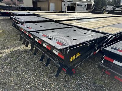 2026 Big Tex Trailers New 2026 Big Tex 22GN-35D5A Dual Tandem Flatbed Go - Photo 4 - Olympia, WA 98501