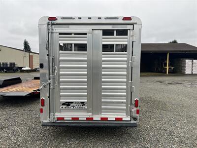 2025 4 Star Trailers 24' Gooseneck Stock Trailer   - Photo 5 - Olympia, WA 98501