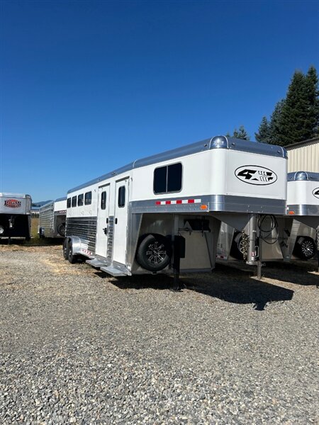 2026 4 Star Trailers Aluminum 4-Horse Gooseneck w/Side Tack  